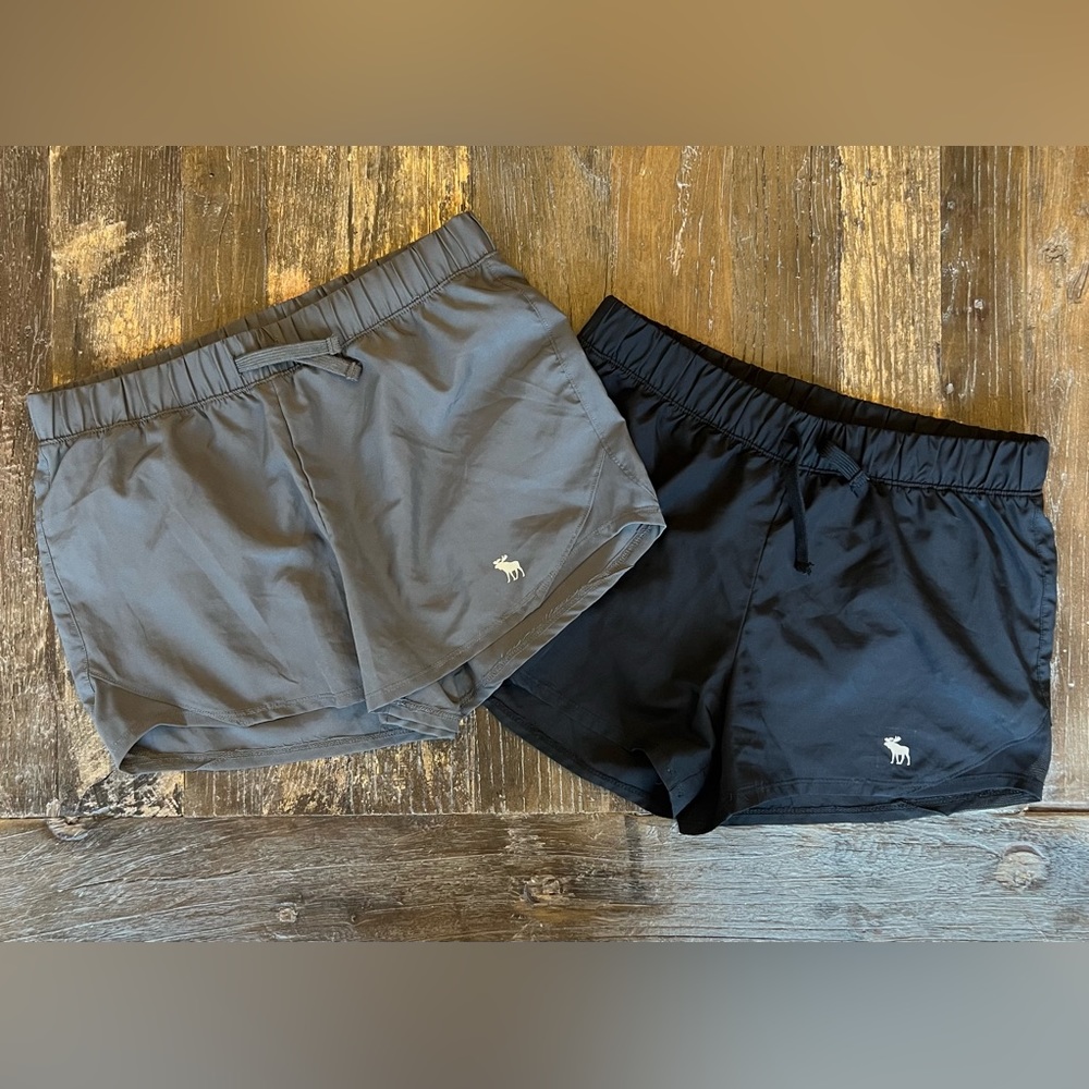 Abercrombie Kids Active shorts sz 15/16 black & gray